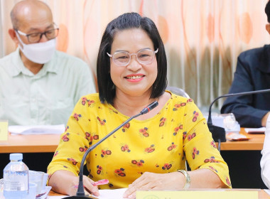การประชุมคณะอนุกรรมการส่งเสริมและพัฒนาอาชีพตามนโยบายที่ดินแห่งชาติ (คทช.) สำนักงานสหกรณ์จังหวัดนครศรีธรรมราช ครั้งที่ 1/2568 โดยมีหัวหน้าส่วนราชการ และหน่วยงานเอกชนที่เกี่ยวข้อง พร้อมด้วย นายศิวกร ศรีภักดี สหกรณ์จังหวัดนครศรีธรรมราช คณะทำงานและเลขานุการ ... พารามิเตอร์รูปภาพ 22